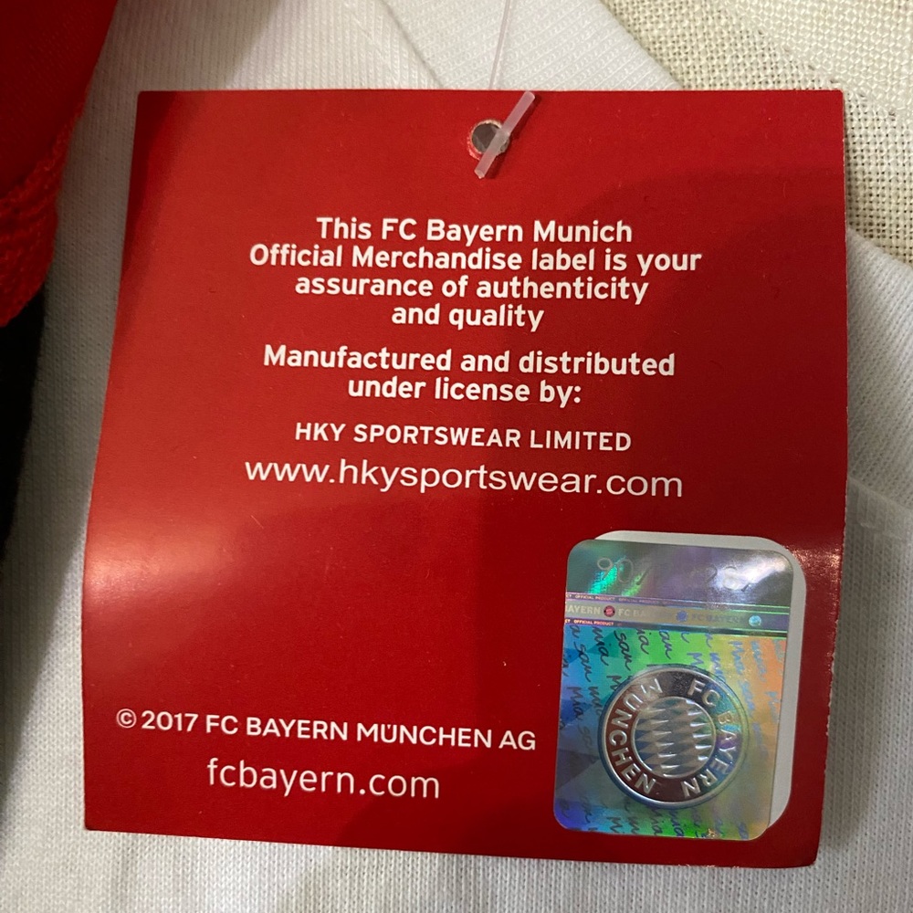 NWT FC Bayern Munchen Black Track Jacket - Size M - Picture 5 of 7